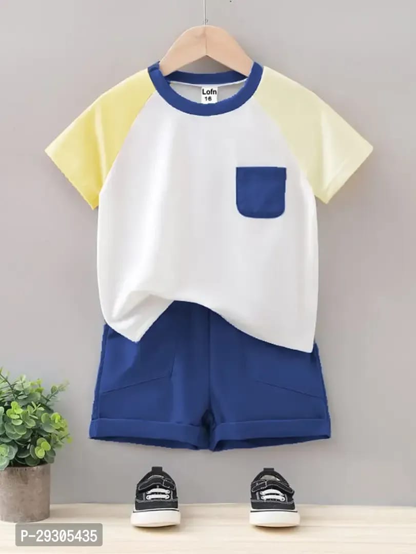 Rahello Stylish White Printed Cotton Blend T-Shirts with Shorts